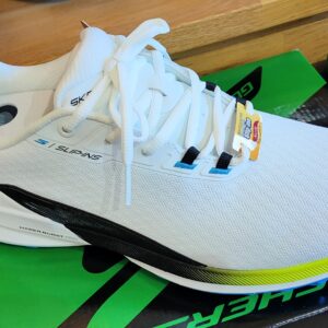 SKECHERS MODELO PURE SI - 100% WATERPROOF - SLIP-INS