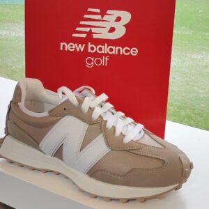 NEW BALANCE GOLF MODELO WOMEN´S 327 - 100% WATERPROOF